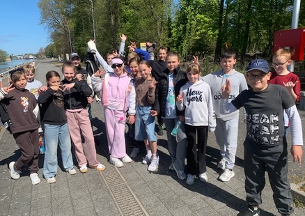 Lekcja wf na siłowni plenerowej i na pumptracku
