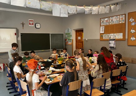 Wielkanocne śniadanie w klasie 3D